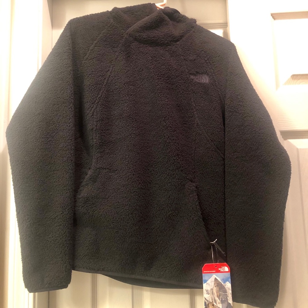The North Face Sherpa Pullover—- Hard to find